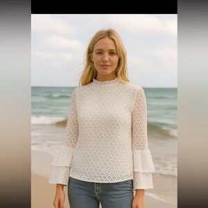 MICHAEL Michael Kors White Ruffled‎ Bell Sleeve Blouse Sz S